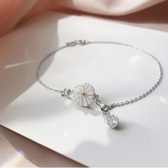 *NEW 925 Sterling Silver Shell Daisy Bracelet - Picture 4 of 8